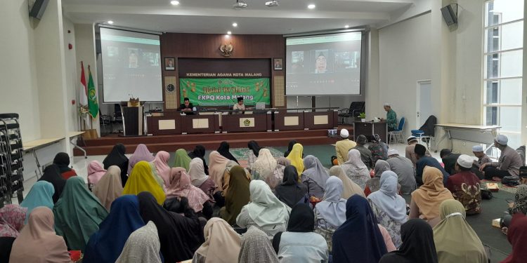 Halal Bihalal : Meneguhkan Kembali Hidmat Syi'ar Al-Qur'an Halal Bihalal : Meneguhkan Kembali Hidmat Syi’ar Al-Qur’an