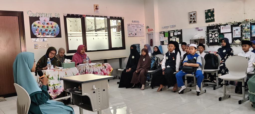 Festival Al-Qur’an 3 DPC FKPQ Kota Malang :Mengukuhkan Jati Diri Santri Qur’ani di Era Digital Festival Al-Qur’an 3 DPC FKPQ Kota Malang :Mengukuhkan Jati Diri Santri Qur’ani di Era Digital